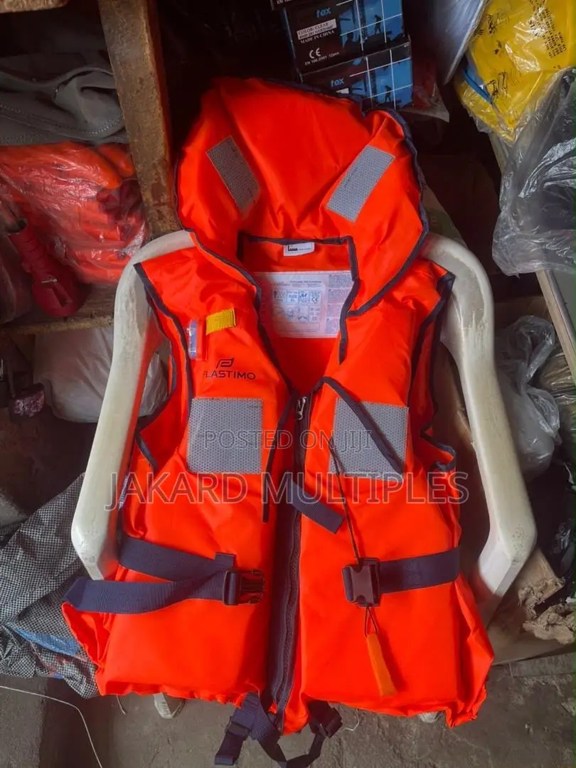 Plastimo Typhoon 100N Life Jacket