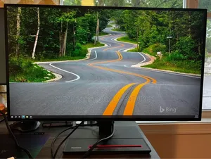 27 Inches Lenovo Thinkvision QHD 1440p IPS Panel