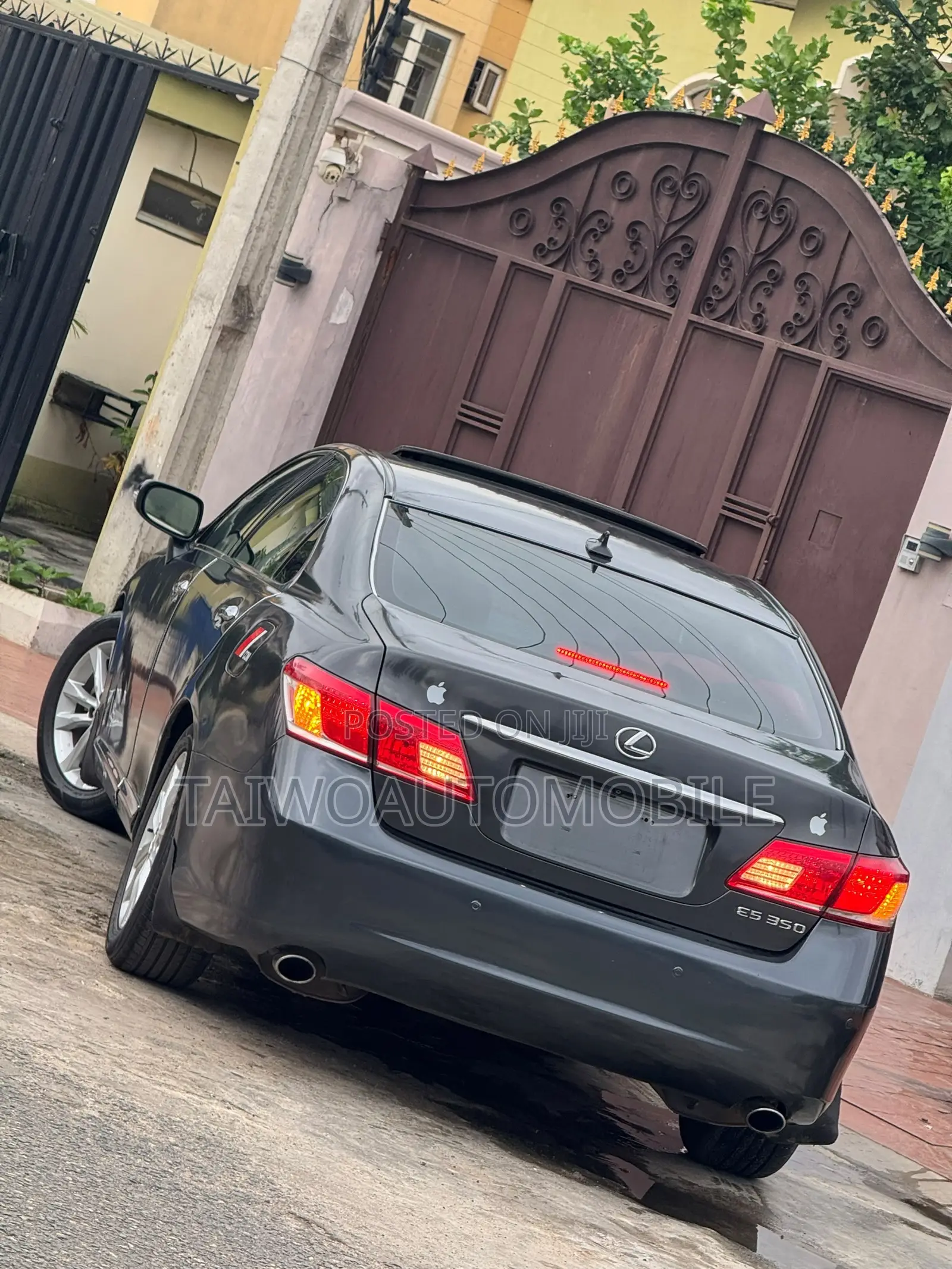 Lexus ES 350 2011 Gray