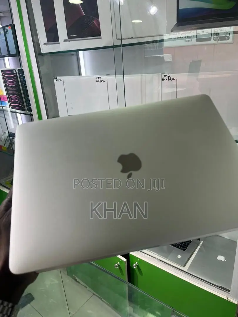 Laptop Apple MacBook Pro 2017 2GB Intel Core i5 SSHD (Hybrid) 16 GB