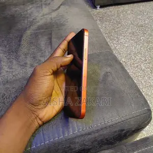 Apple iPhone 12 128 GB Red
