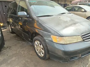 Honda Odyssey 2002 Green