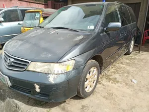 Honda Odyssey 2002 Green