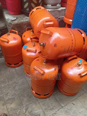 12.5kg Gas Cylinder for Sale in Ojo Alaba International Market
