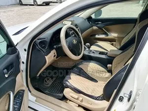 Lexus IS 250 2009 Off white