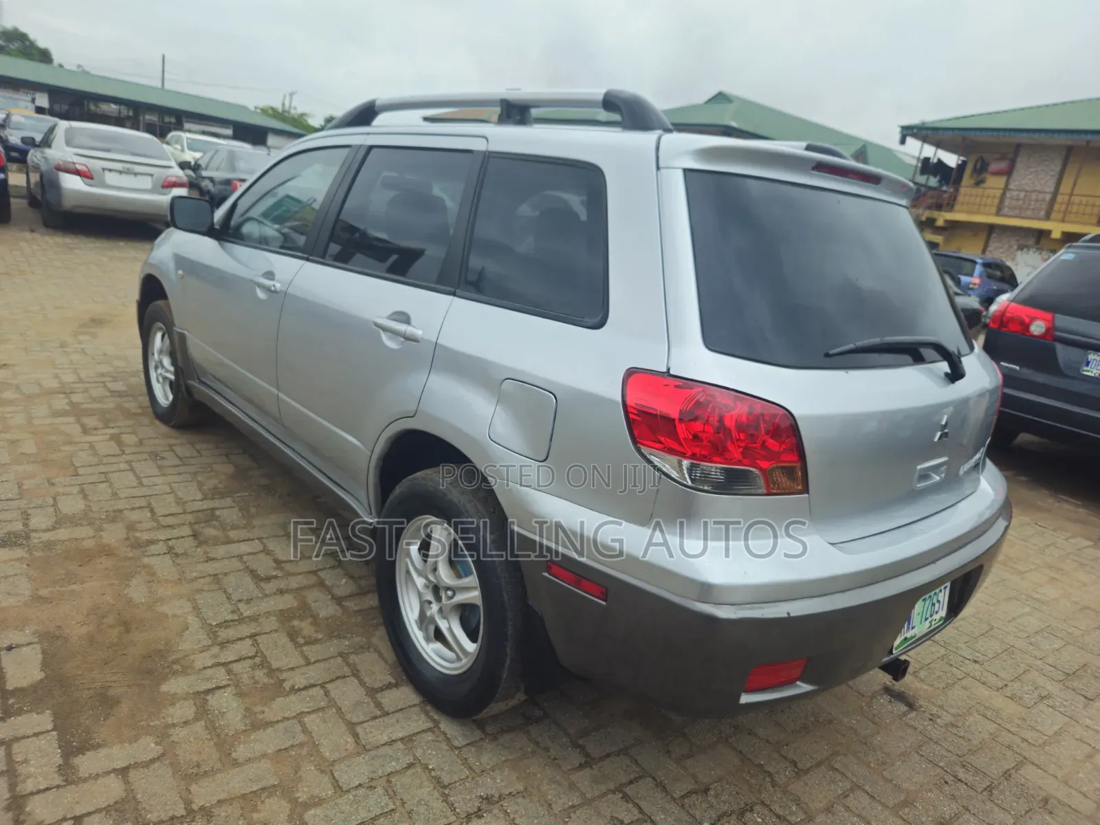 Mitsubishi Outlander 2.4 Automatic 2004 Silver
