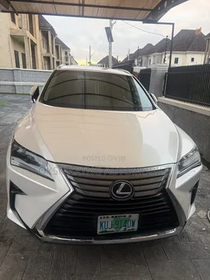 Lexus RX 350 FWD 2017 White