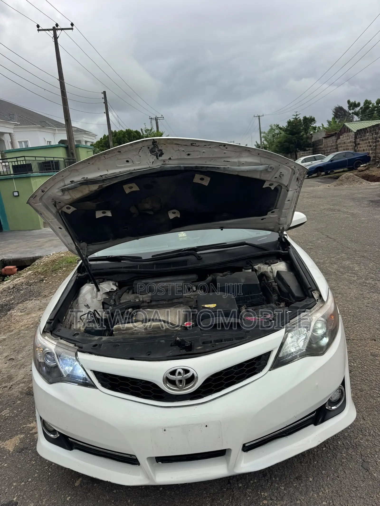 Toyota Camry 2012 White