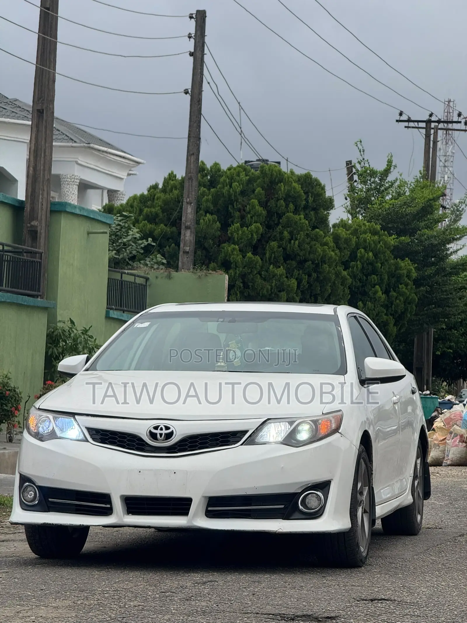 Toyota Camry 2012 White
