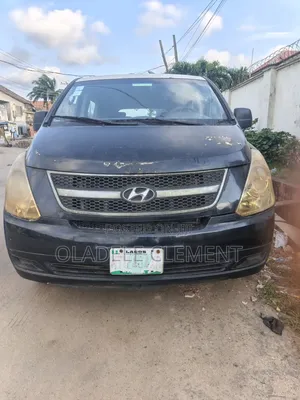 Hyundai H1 2015 Black