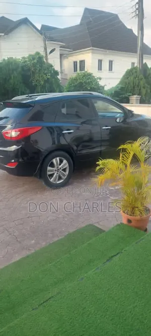 Hyundai Tucson 2013 Black