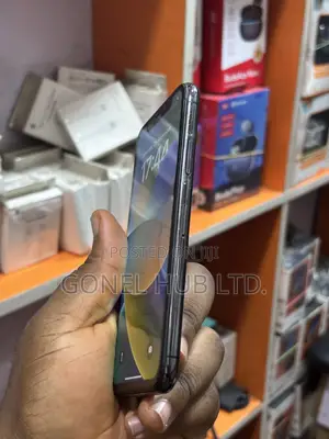 Apple iPhone X 64 GB Black