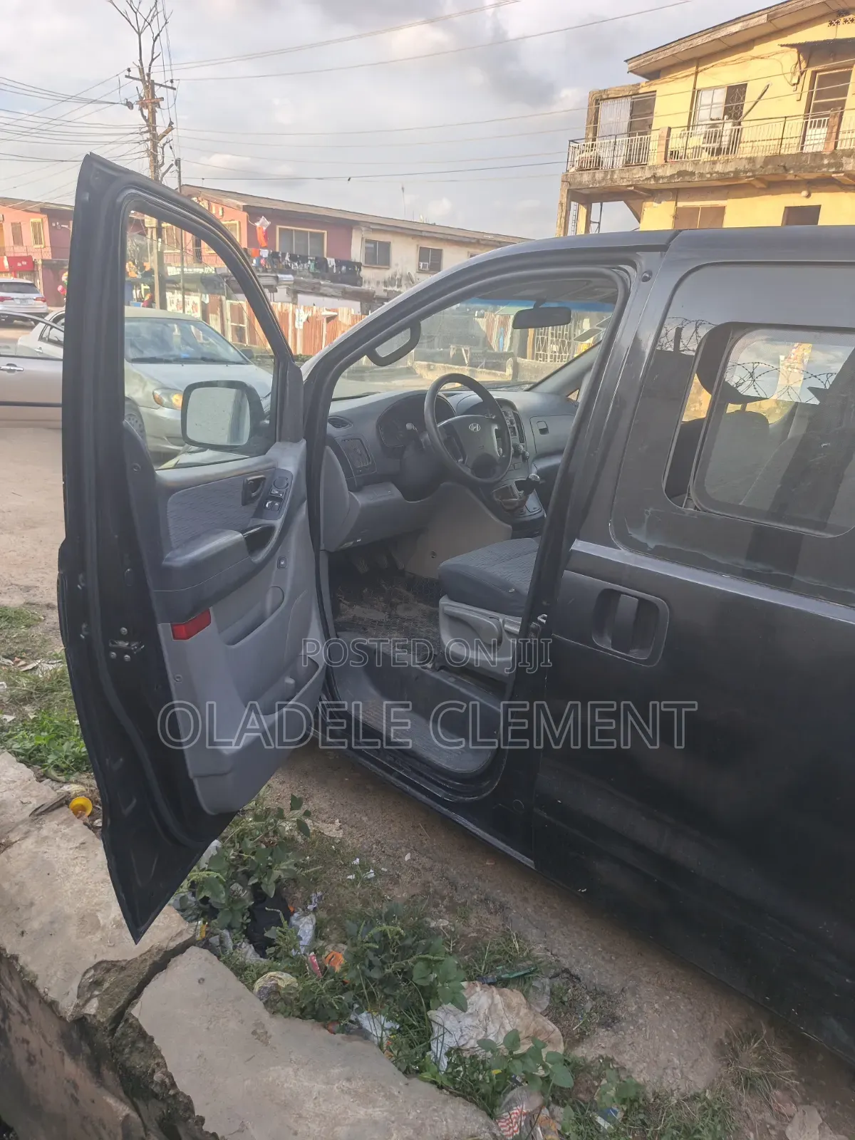 Hyundai H1 2015 Black