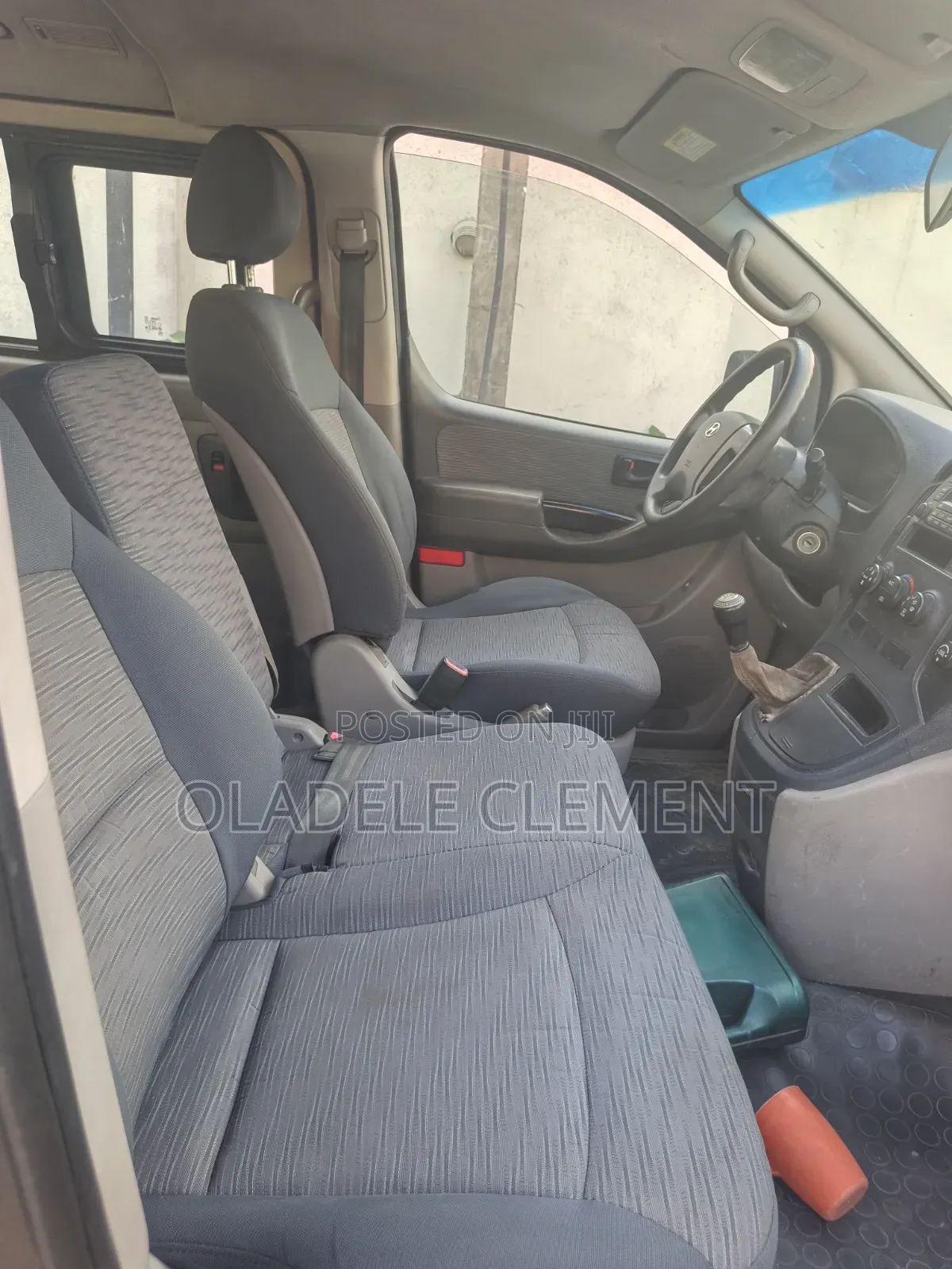 Hyundai H1 2015 Black
