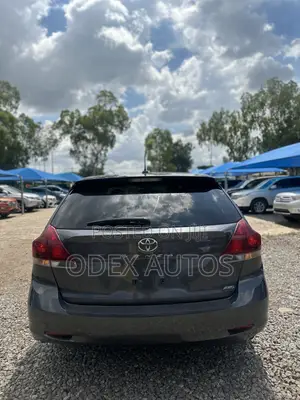Toyota Venza XLE AWD V6 2013 Gray