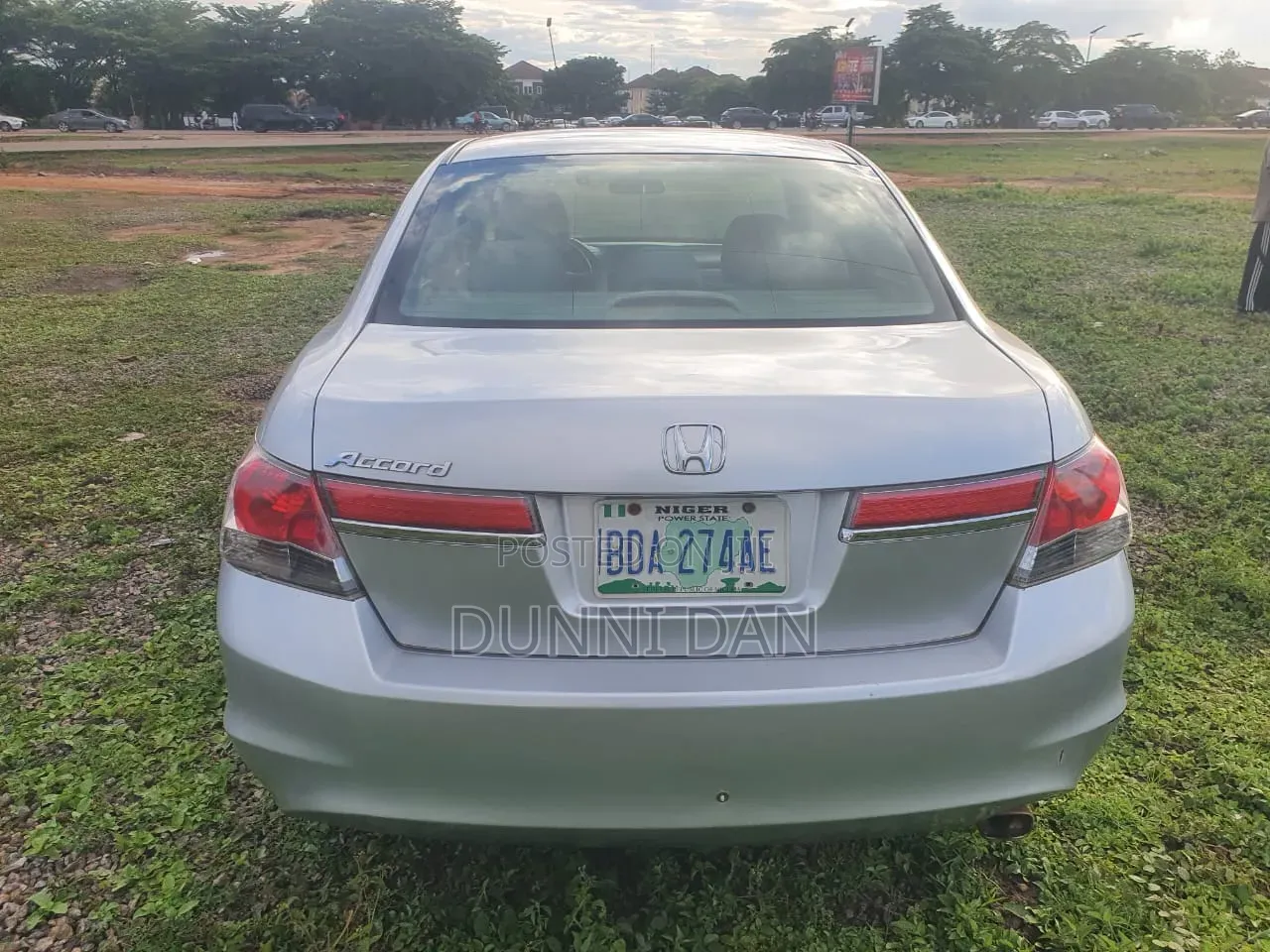 Honda Accord 2011 Silver