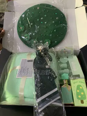 Monochrome Gift Set