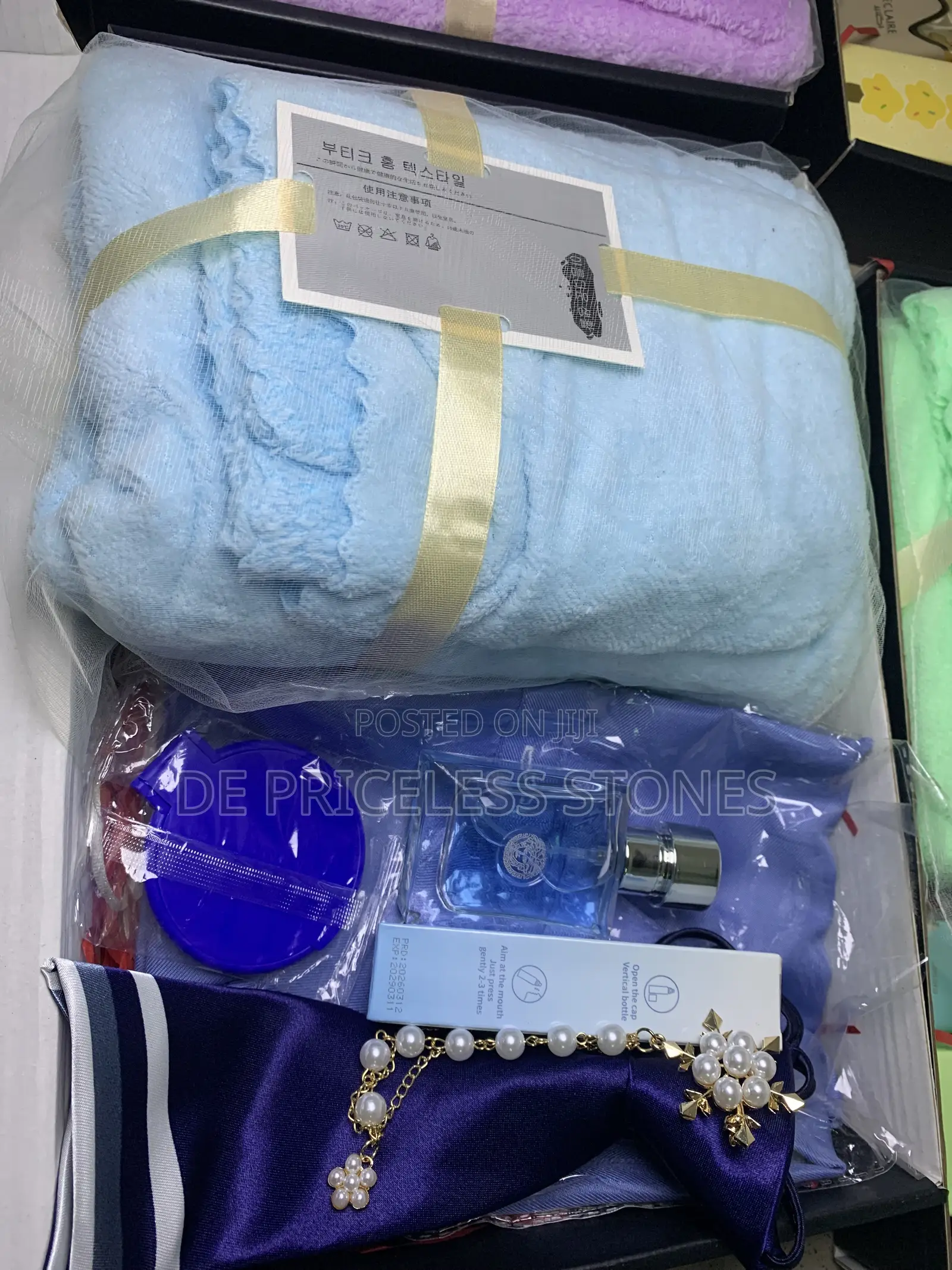 Monochrome Gift Set