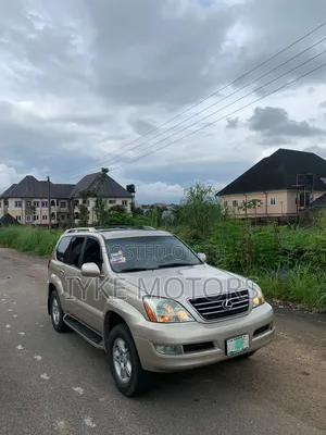 Lexus GX 470 2009 Gold