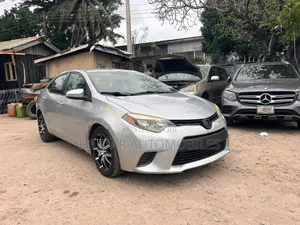 Toyota Corolla LE Eco 4dr Sedan (1.8L 4cyl CVT) 2015 Silver