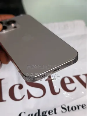 Apple iPhone 16 Pro 256 GB Gold