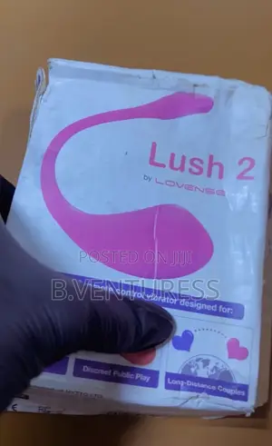 Lovense Lush 2. (BRAND NEW Damaged Box)