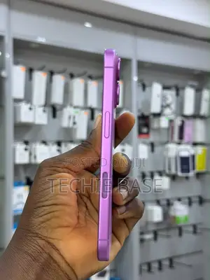 Apple iPhone 16 128 GB Pink