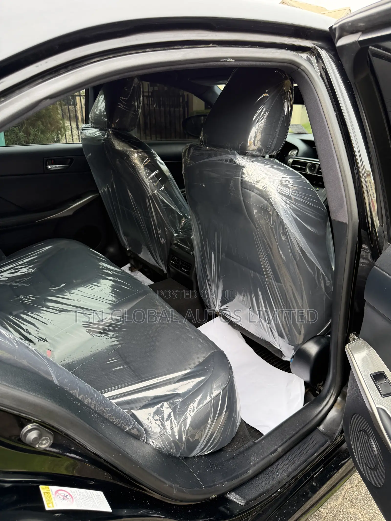 Lexus IS 300 AWD 2016 Black