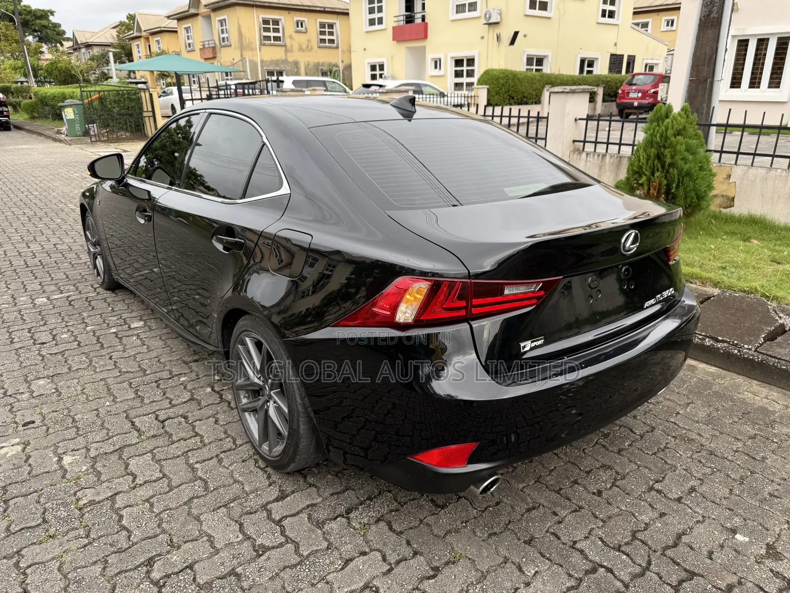 Lexus IS 300 AWD 2016 Black