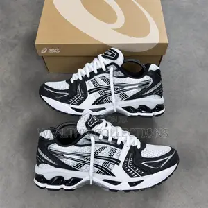 Asics Gel Sneakers