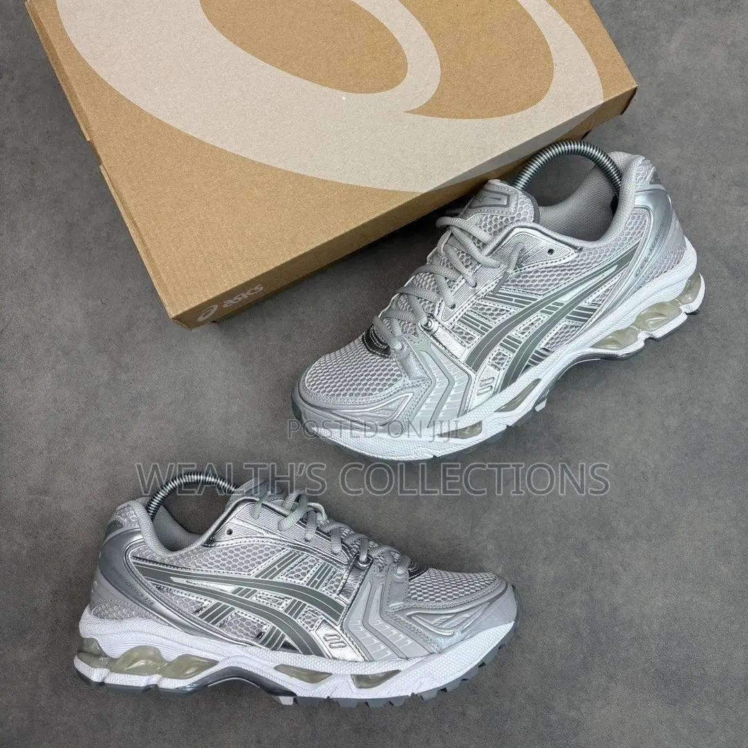 Asics Gel Sneakers