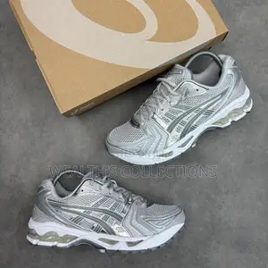 Asics Gel Sneakers