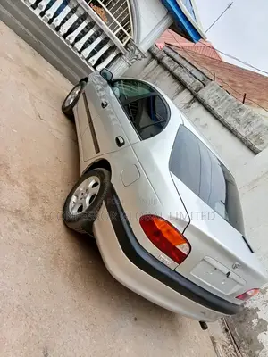 Toyota Avensis 2004 Silver