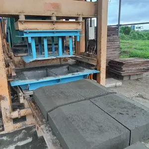 Block and Paving Stone Mold
