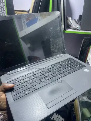 Laptop HP 15 8GB Intel Core i5 HDD 1T