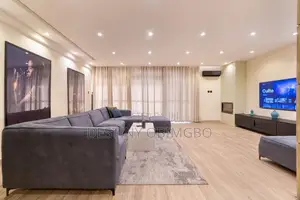 2 Bedroom Luxury Waterfront Apartment