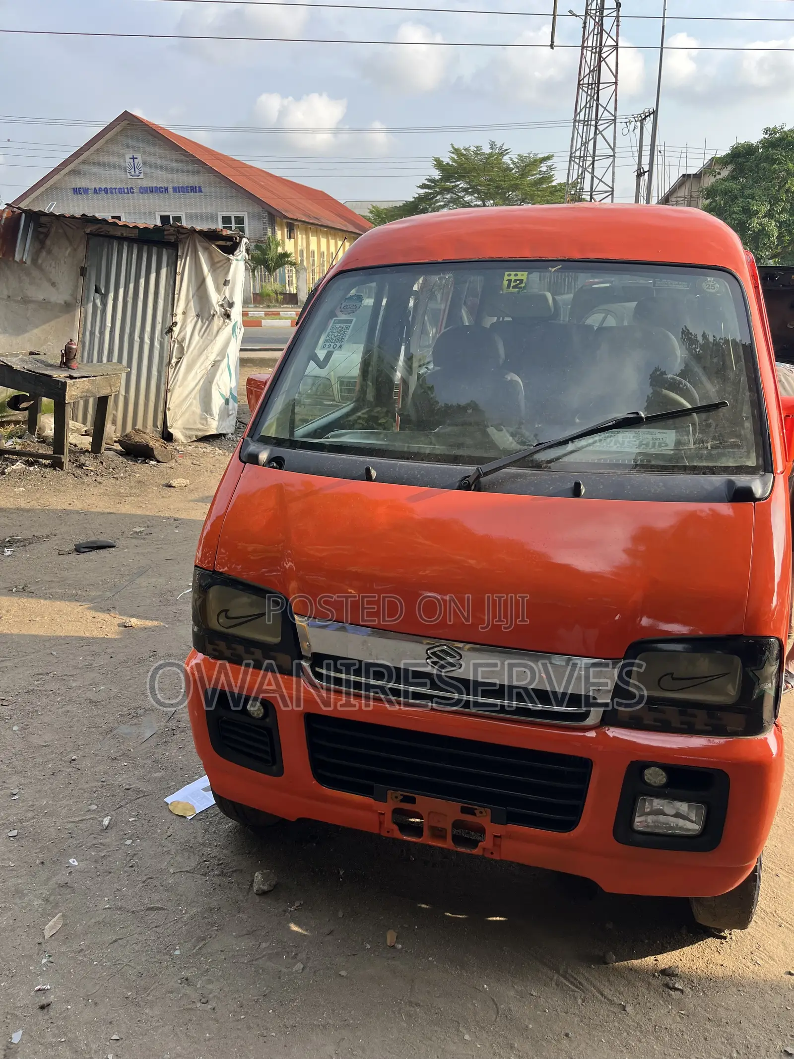 Suzuki APV Minibus 1999 Orange
