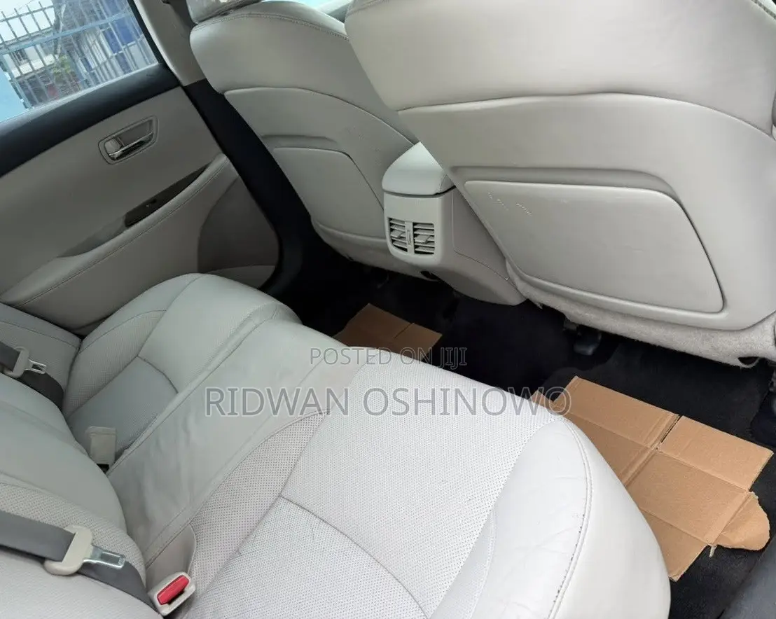 Lexus ES 350 2012 Silver