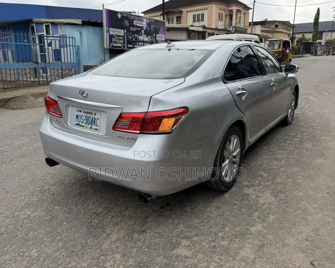 Lexus ES 350 2012 Silver