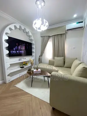 Serene 1-Bedroom Apartment With Balcony (4) | Lekki Phase 1