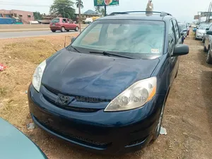 Toyota Sienna 2007 Blue