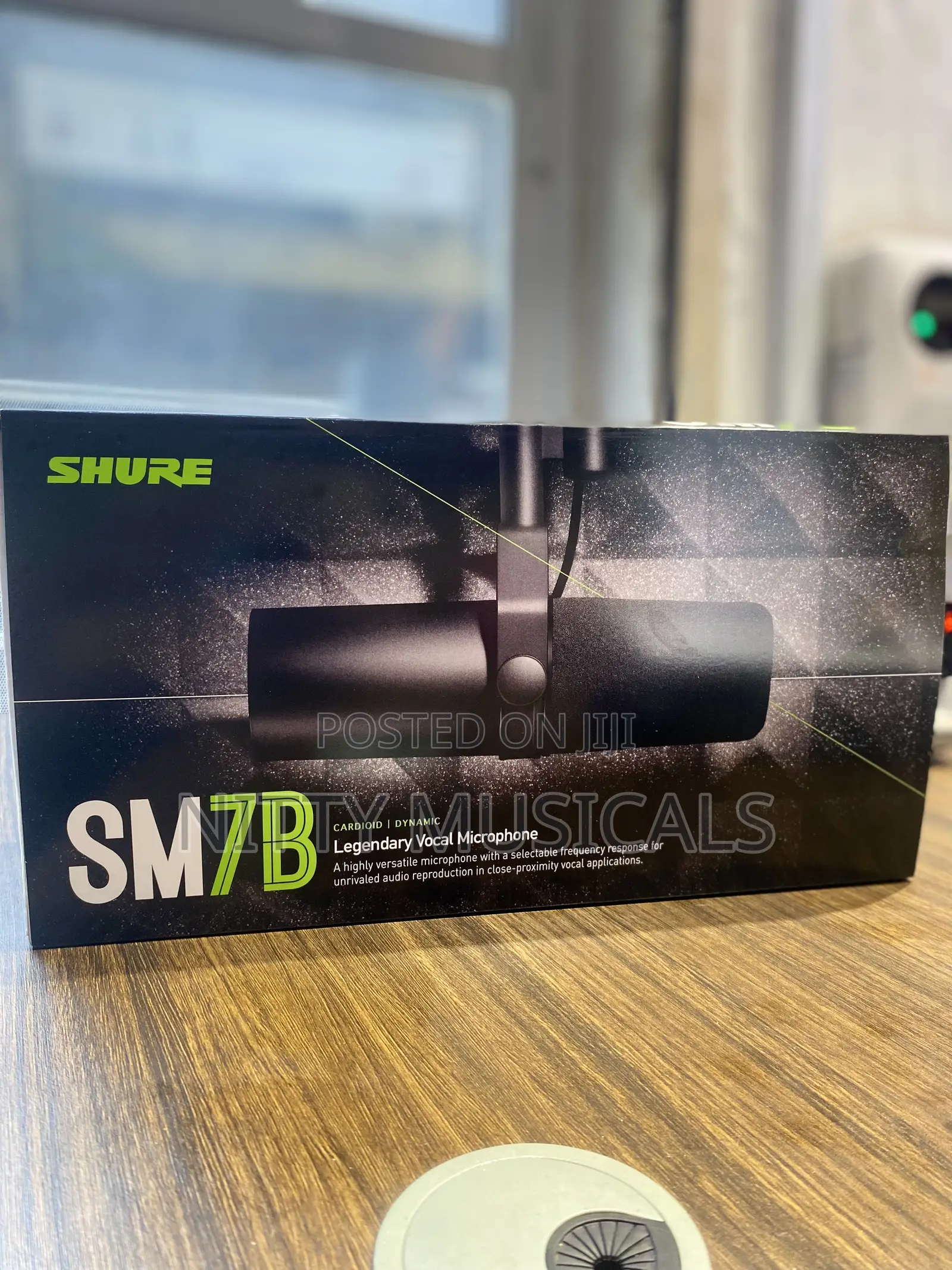 Shure SM7B Vocal Dynamic Studio Microphone