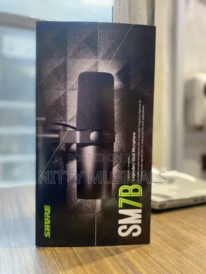Shure SM7B Vocal Dynamic Studio Microphone