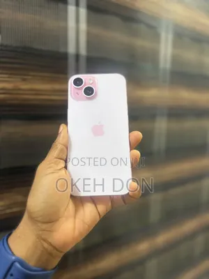 Apple iPhone 15 128 GB Pink