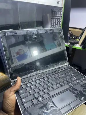 Laptop Dell Latitude E6220 4GB Intel Core i5 HDD 320GB