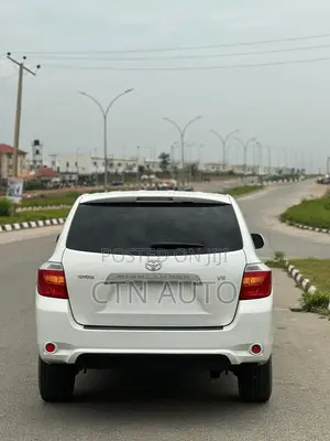 Toyota Highlander V6 2009 White