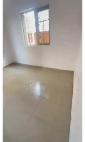 Mini Flat in Yaba for rent