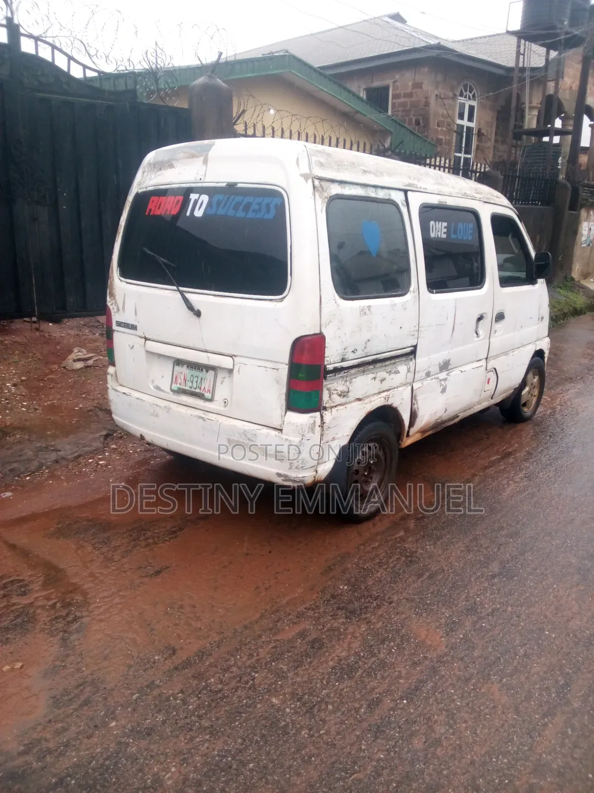 Suzuki Every 2010 White