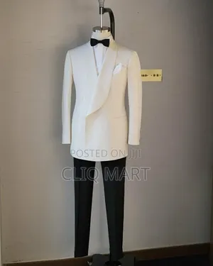 Ivory Double-Breasted Tuxedo Suit – Shawl Lapel Formal Wear