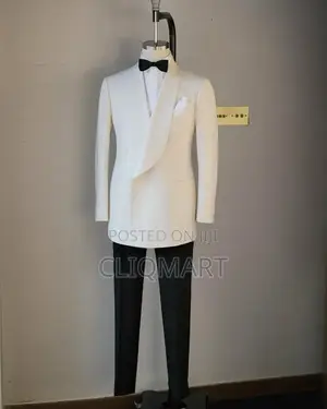 Ivory Double-Breasted Tuxedo Suit – Shawl Lapel Formal Wear